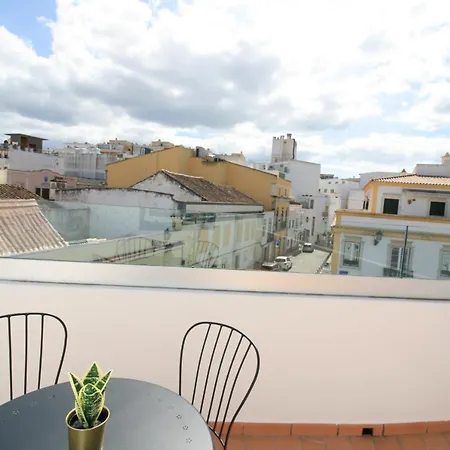 Downtown * Distrikt Faro